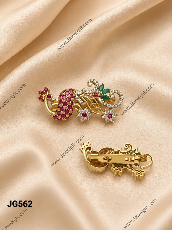 PEACOCK_AURA_DESIGNER_SAREE_PIN