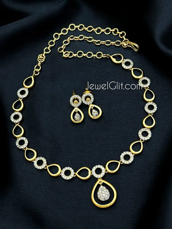 White_Colour_Matte_Finish_American_Diamond_Stone_Necklace_Set