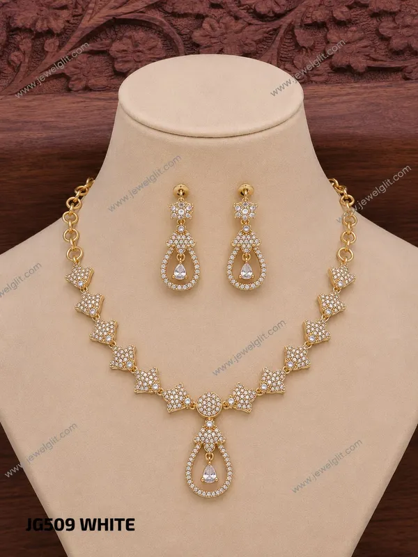 MICROPLATED_ELEGANCE_AD_STONE_NECKLACE_WITH_EARRING