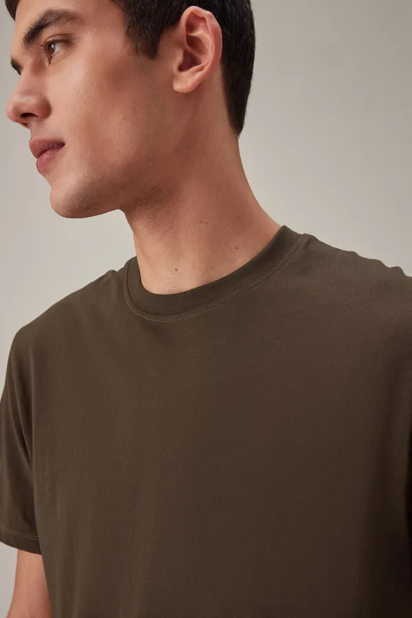 Urban_Legends_Men's_Lightweight_180_GSM_Sports_&_Running_Tee