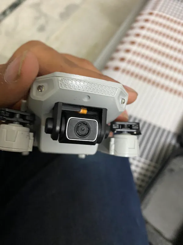 White_Foldable_Camera_Drone