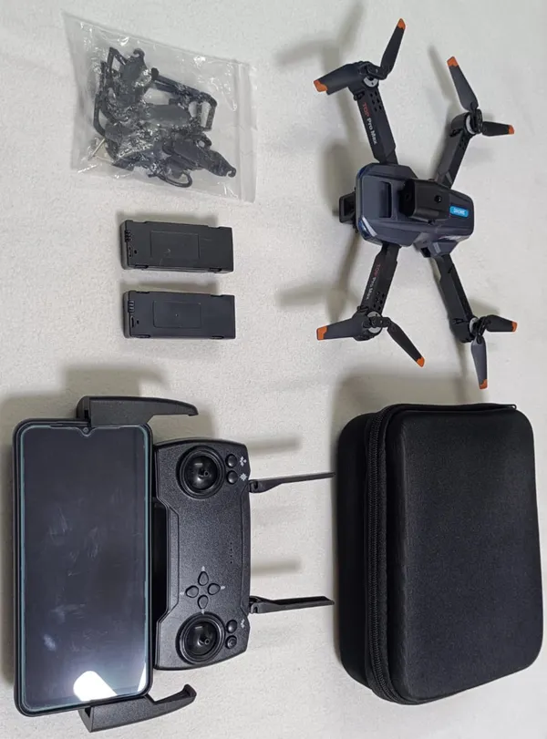 Black_Foldable_Hd_Camera_Drone_With_Flying_Time_About_27-30_Minutes