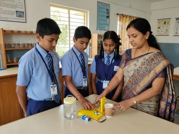 DIY_Automatic_Water_Dispenser_Science_Project_Kit_|_Sensor_Based_Touchless_Water_Dispensing_System_for_School_Students_|_STEM_Educational_Electronics_Working_Model