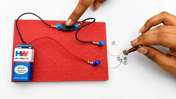 DIY_Electromagnet_Science_Project_Working_Model_for_School_Kids_and_Students_STEM_Kit_Faraday_Law_of_Electromagnetic_Induction_Physics_Experiment_Educational_Learning_Toy