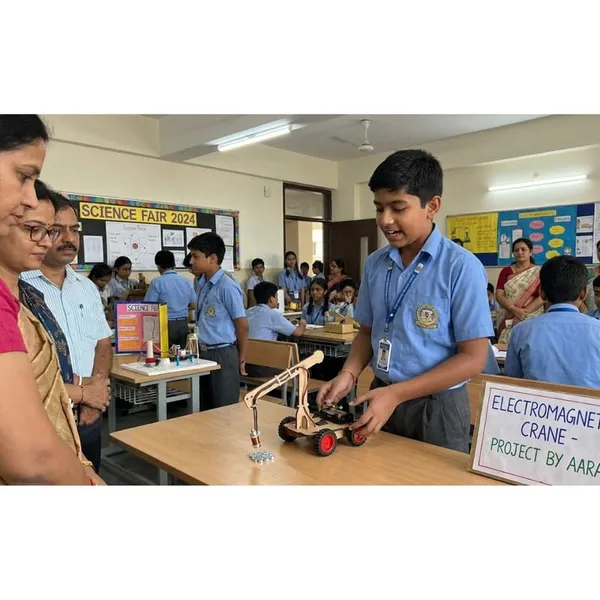 School_Students_Electromagnetic_Crane_Science_Project_Working_Model_Battery_Operated_Physics_Experiment_STEM_Educational_Learning_Kit_Based_on_Faraday’s_Law