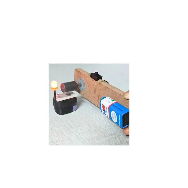 School_Kids_and_Class_12_Students_Readymade_Electromagnetic_Induction_Science_Project_Kit_–_Working_Model_Included