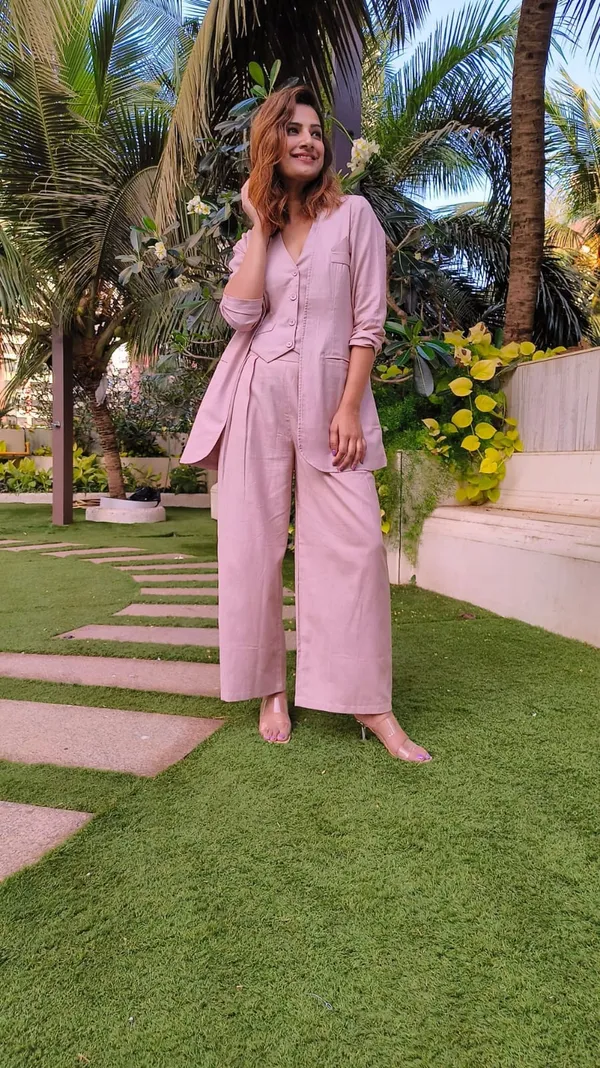 Baby_Pink_Cotton_Slub_Blazer_For_Women