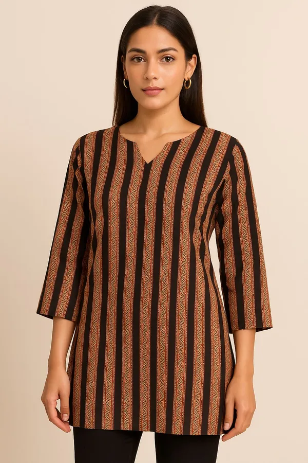 Black_Cotton_Printed_V_Neck_3/4_Sleeve_Kurti_For_Women