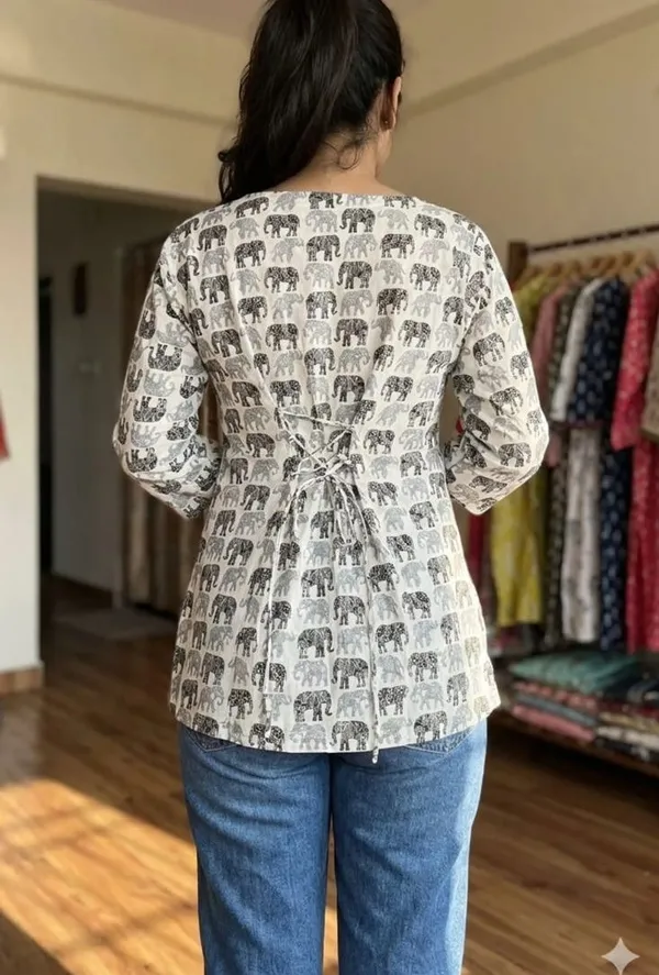 Cotton_V_Neck_Printed_Short_Kurti_With_Adjustable_Chest_Size