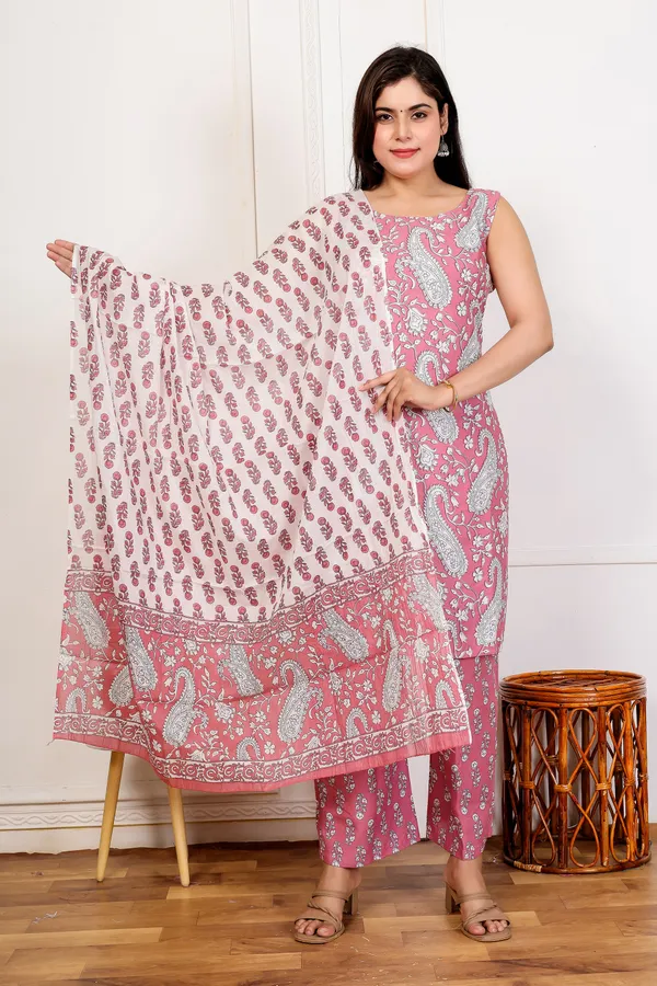 EGF_Women's_Pink_Printed_Kurti_Pant_Dupatta_Set