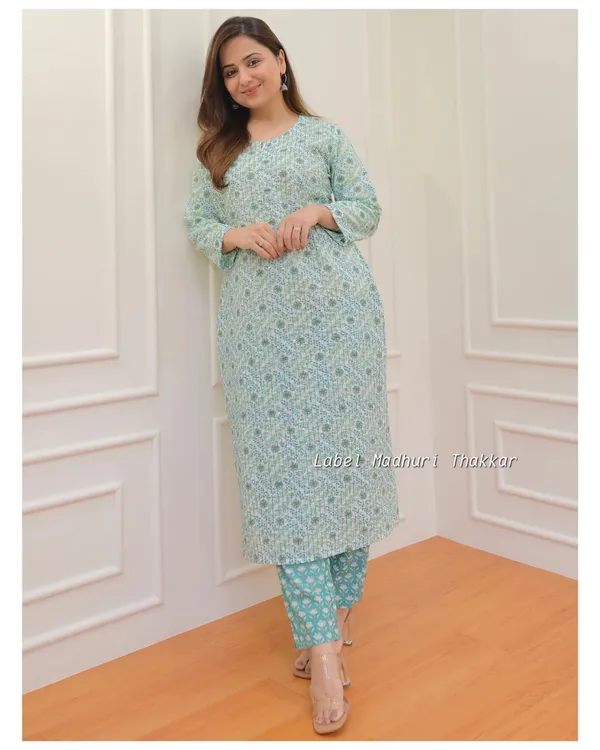 Multicolor_Cotton_Printed_Kurti_With_Pant_Set_For_Women