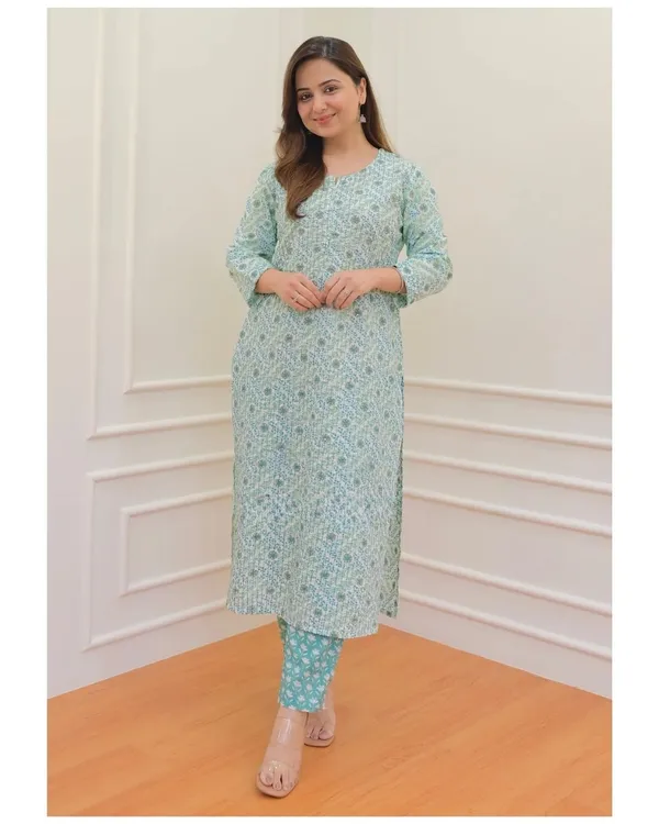 Multicolor_Cotton_Printed_Kurti_With_Pant_Set_For_Women