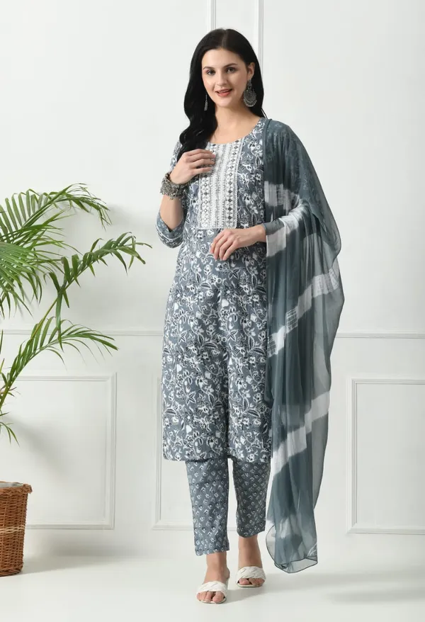 Grey_Cotton_Printed_Kurti_With_Pant_And_Dupatta_Set_For_Women