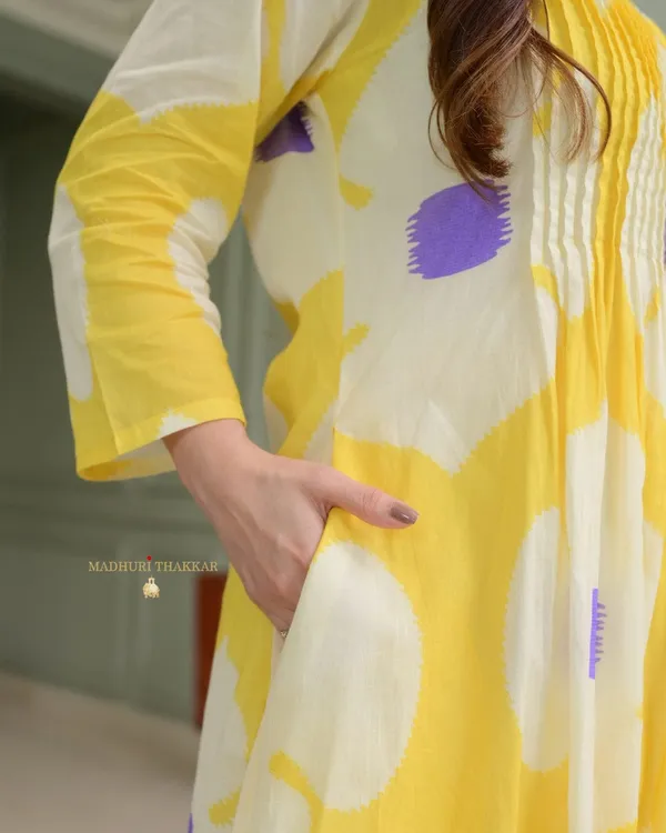 Yellow_Cotton_Printed_Kurti_With_Pant_And_Dupatta_Set_For_Women