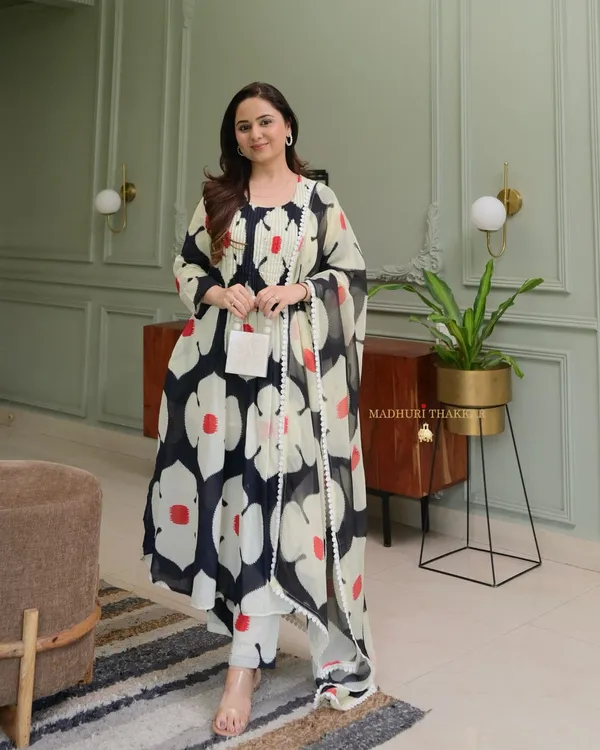 Black_Cotton_Embroidered_Kurta_With_Pant_And_Dupatta_Set_For_Women