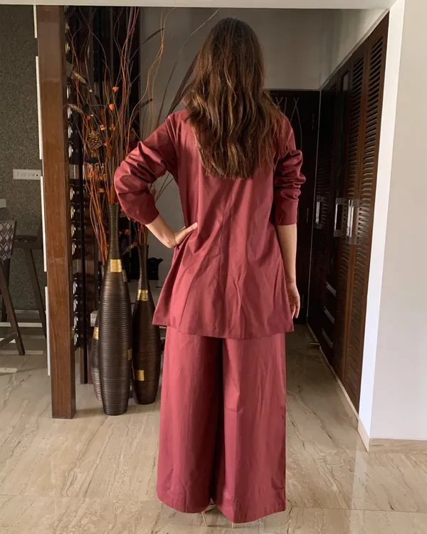 Maroon_Cotton_Slub_Blazer_For_Women