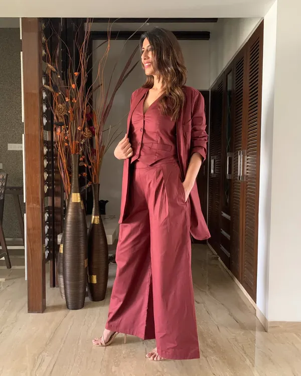 Maroon_Cotton_Slub_Blazer_For_Women