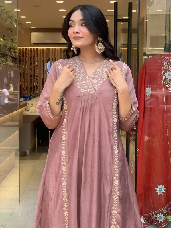 Pink_Mul_Chanderi_Embroidered_Anarkali_Kurti_Pant_Dupatta_Set_For_Women