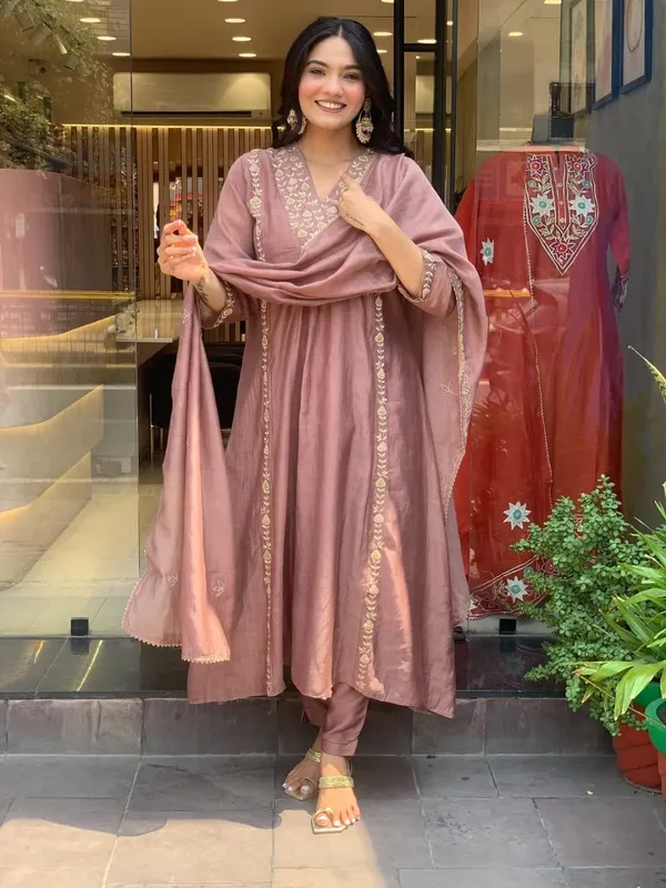 Pink_Mul_Chanderi_Embroidered_Anarkali_Kurti_Pant_Dupatta_Set_For_Women