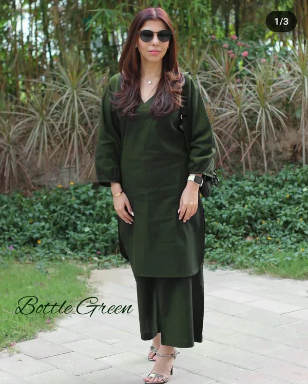 Bottle_Green_Cotton_Slub_Straight_Fit_Kurti_With_Pant_For_Women