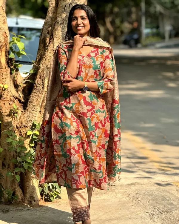 Chocolate_Cotton_Straight_Fit_Kurti_Pant_Dupatta_Set_For_Women