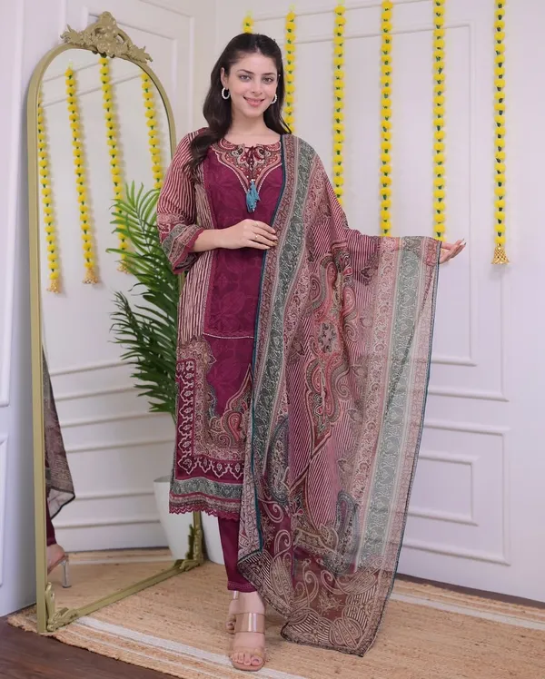 Maroon_Muslin_Digital_Printed_Embroidered_Suit_Set_For_Women