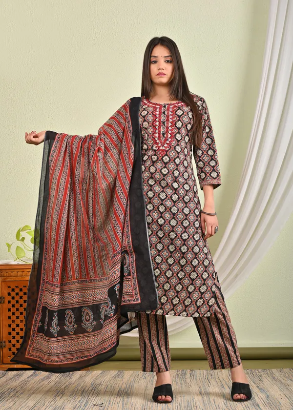 Multicolour_Cotton_Premium_And_Elegant_Kurti_With_Pant_And_Dupatta_For_Women