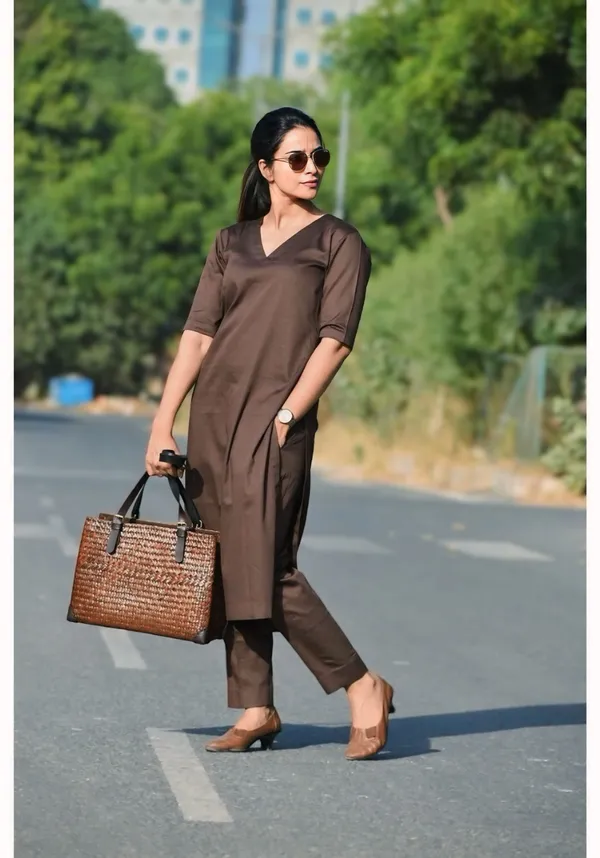Coffee_Rayon_Solid_Straight_Kurta_With_Pant_For_Women