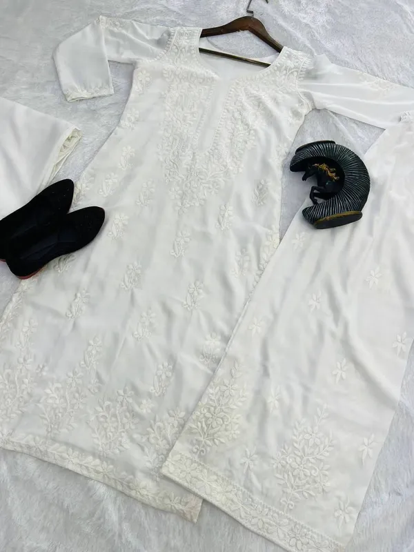 White_Muslin_Cotton_Chikankari_Kurta_With_Palazzo_And_Dupatta_(muslin)