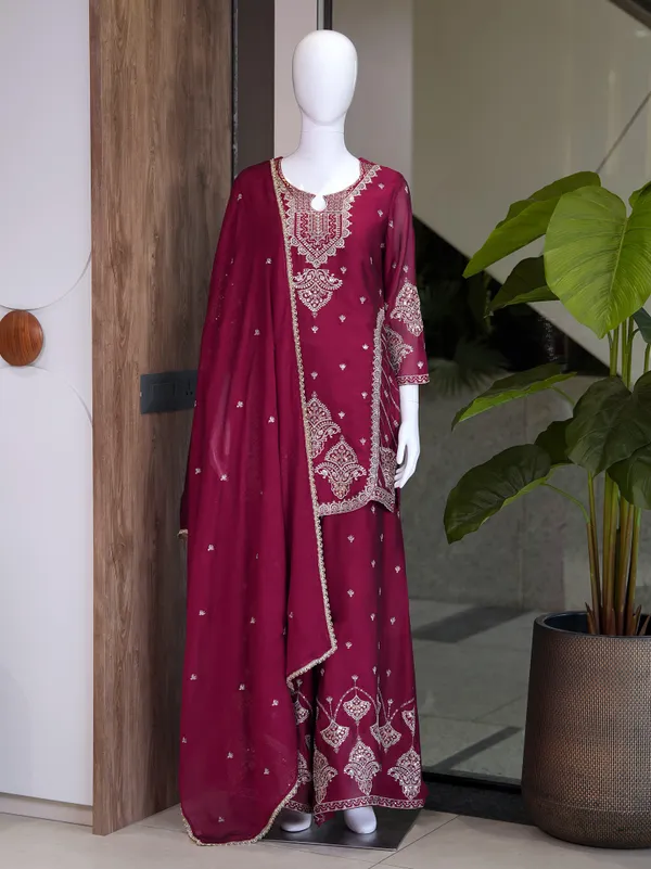 FENDY_SHARARA_SUIT_WITH_SEQUENCE_EMBROIDERED_WORK