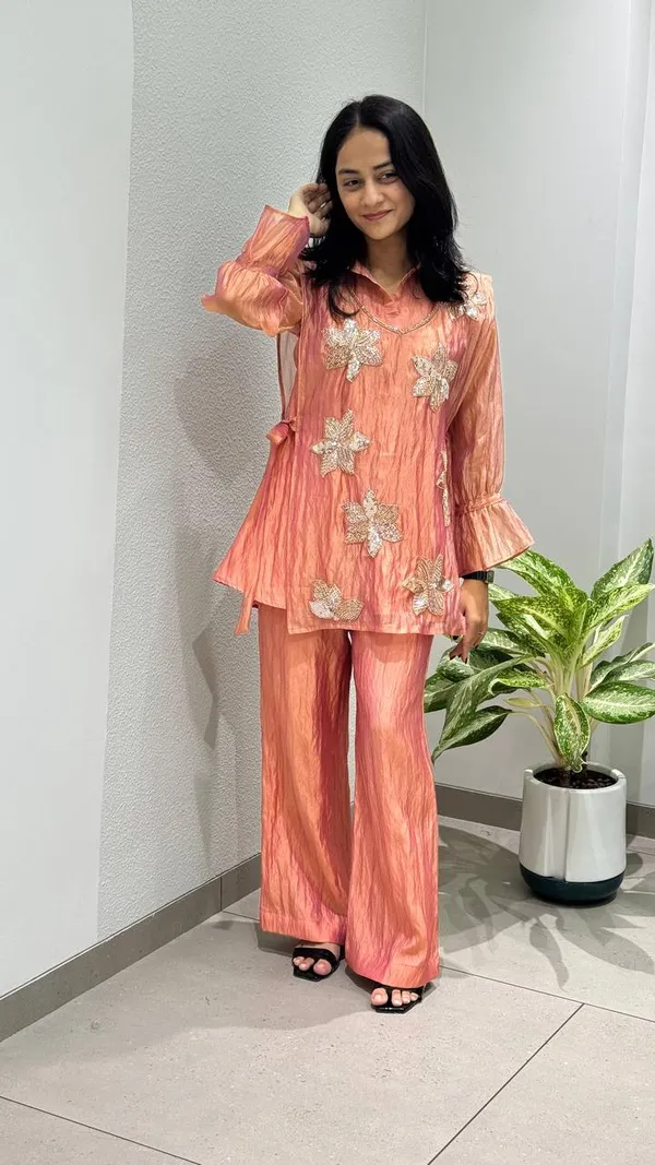 Riddhilya_Peach_Bloom_Floral_Sequin_Co-ord_Set_