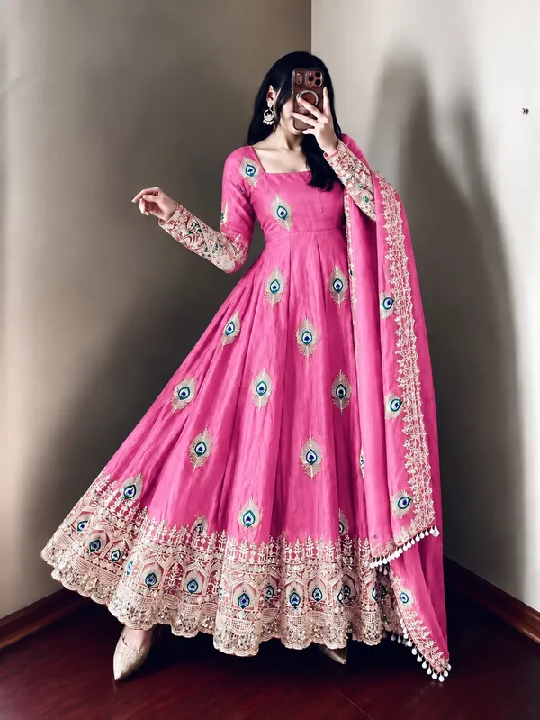 Riddhilya_Pink_Peacock_Motif_Anarkali_with_Embellished_Dupatta