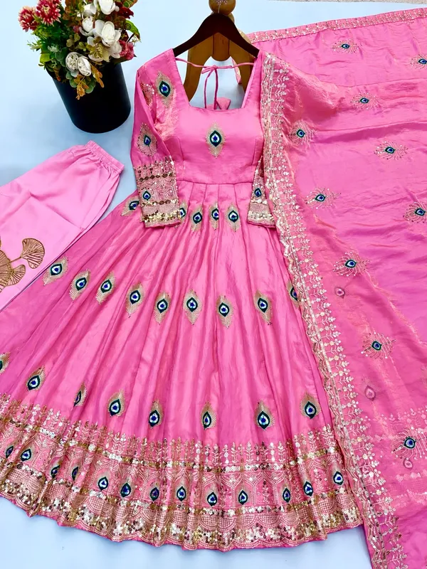 Riddhilya_Pink_Peacock_Motif_Anarkali_with_Embellished_Dupatta
