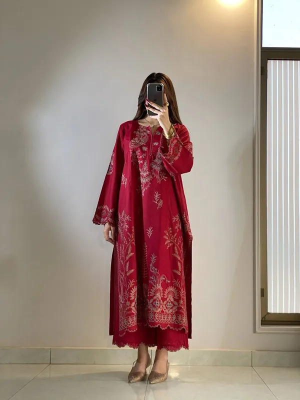 Riddhilya_Ruby_Bloom_–_Red_Floral_Embroidered_Kurti