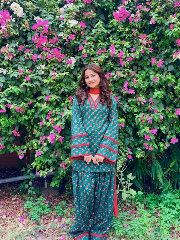 Riddhilya_Women’s_Floral_Printed_Teal_Blue_Kurta_with_Palazzo_&_Dupatta_Set