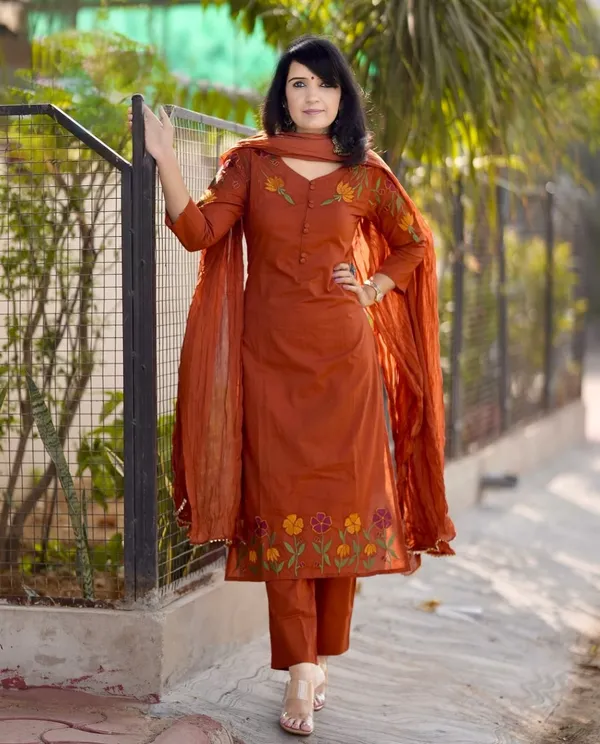 Kesariya_Grace:_Pure_Cotton_Embroidery_Suit_Set_From_The_Heart_Of_Jaipur