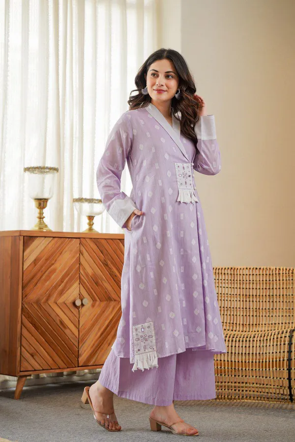 Shraddha_Kapoor_styled_mirror_work_embroidered_kurta_set_with_dupatta_(Lavender)