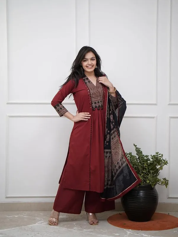 Maroon_Pure_Cotton_Embroidered_Suit_Set_With_Pocket