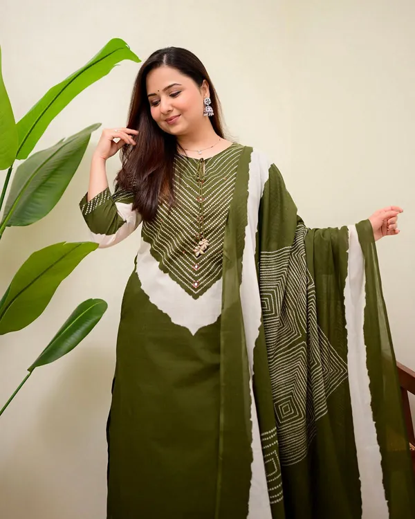 Olive_Bandhej_Aura_Cotton_Palazzo_Suit