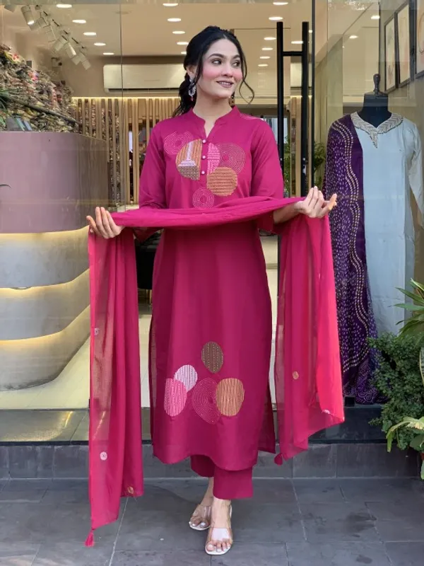 Pink_Petal_Everyday_Mul_Cotton_Kurti