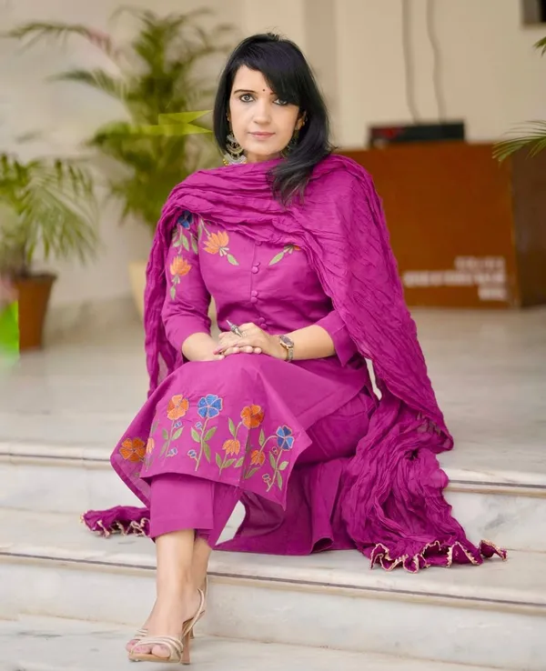 Pink_Pure_Cotton_Embroidery_Suit_Set_Straight_From_The_Heart_Of_Jaipur