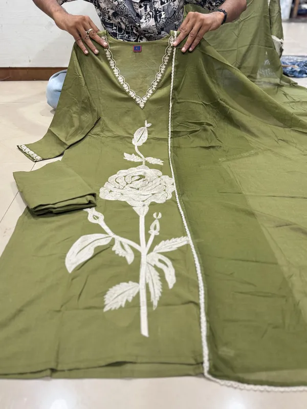Light_Green_Pure_Cotton_Kurta_With_Pant_&_Dupatta_Set_For_Women