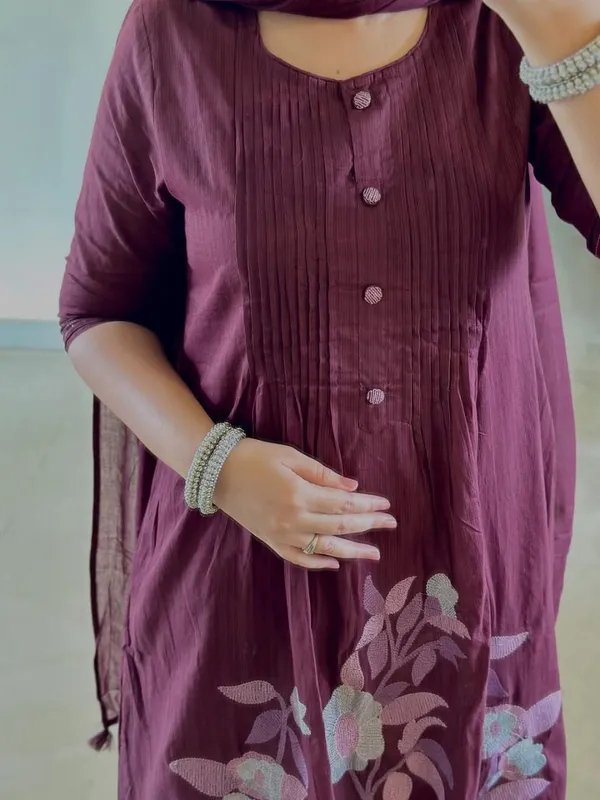 Wine_Colour_Mul_Cotton_Kurta_Set