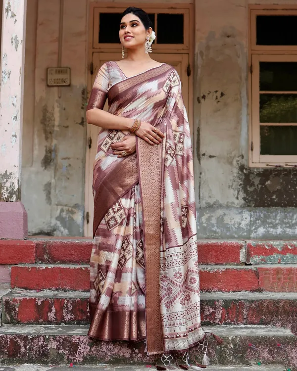 Shiny_Pure_Silk_Saree_With_Gold_Zari_(Unstitched_Blouse_Piece)