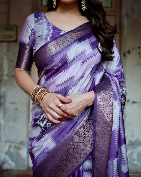 Angel_Pure_Silk_Saree_With_Gold_Zari_(Unstitched_Blouse_Piece)