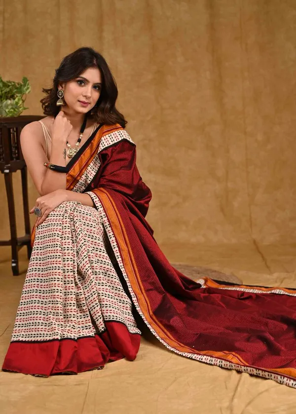 Classy_Maroon_Khun_Pallu_Saree_with_Cream_Ajrakh_Pleats