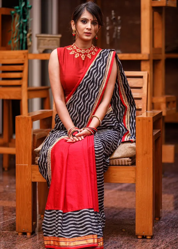 Exclusive_Ikat_&_Khun_Digital_Printed_Cotton_Linen_Saree