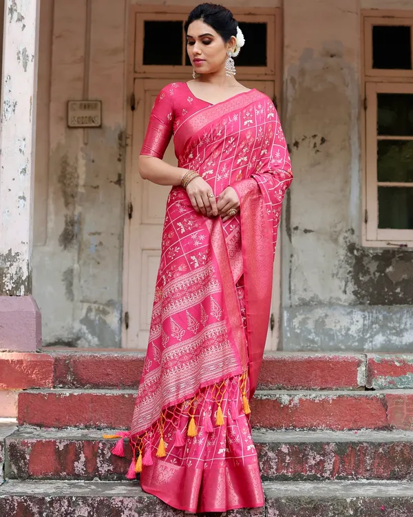 Sara_Pure_Silk_Saree_With_Gold_Zari_(Unstitched_Blouse_Piece)