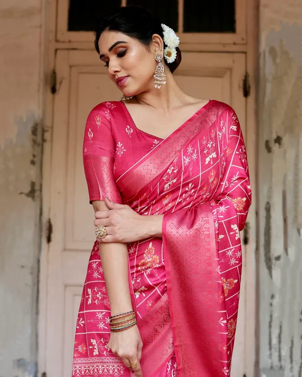 Sara_Pure_Silk_Saree_With_Gold_Zari_(Unstitched_Blouse_Piece)