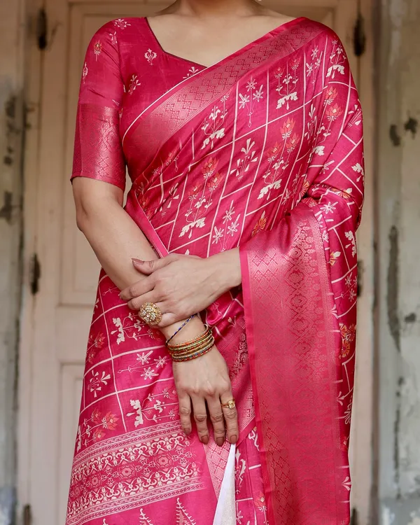 Sara_Pure_Silk_Saree_With_Gold_Zari_(Unstitched_Blouse_Piece)
